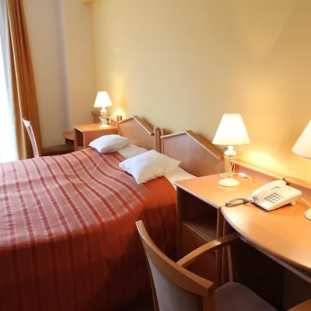 Szent Janos 3* Мохач