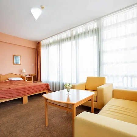 Szent Janos Отель 3*