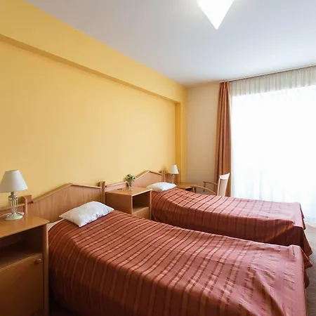 Szent Janos 3*