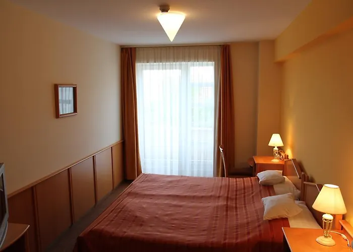 Szent Janos 3*